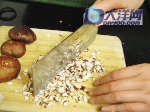 四喜蒸蛋滑溜溜的做法(圖解)-