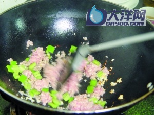 涼拌肉末茄子的做法(圖文)-