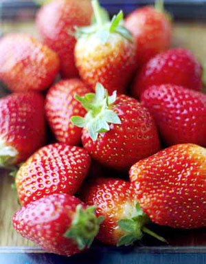香甜草莓薏仁優格的做法-