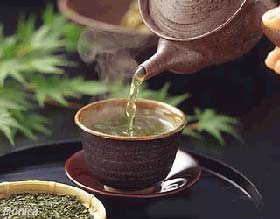 涼開水泡綠茶有利於降血糖